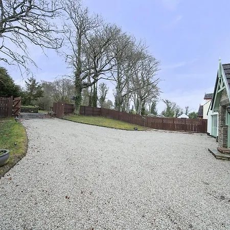 Luxury With Games - Sleeps 10 Holiday home Rathmullan
