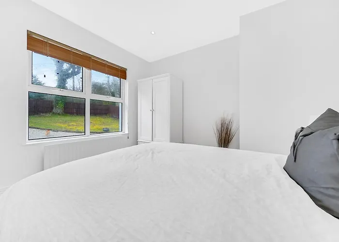 度假居 Spacious Coastal With Games - Sleeps 10