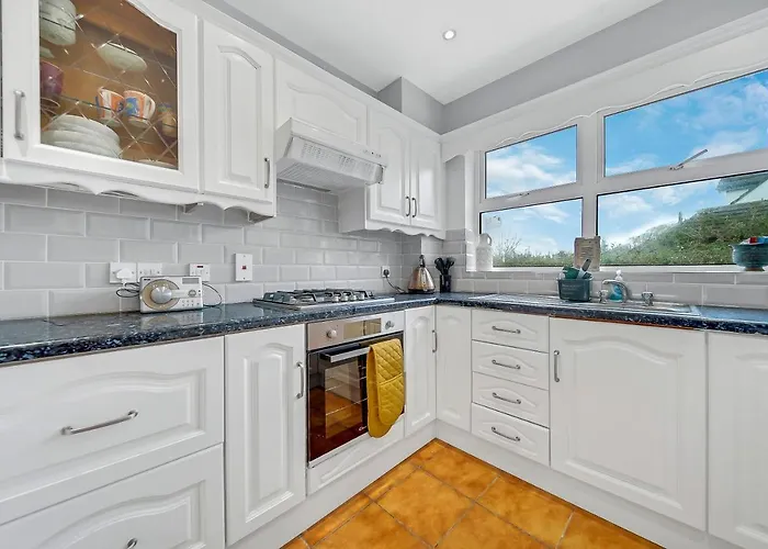 Spacious Coastal With Games - Sleeps 10 Semesterbostad *