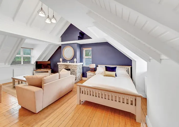 Semesterbostad Spacious Coastal With Games - Sleeps 10 Rathmullan